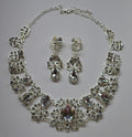 Conjunto de Collar y Pendientes de Novia con Cristales
