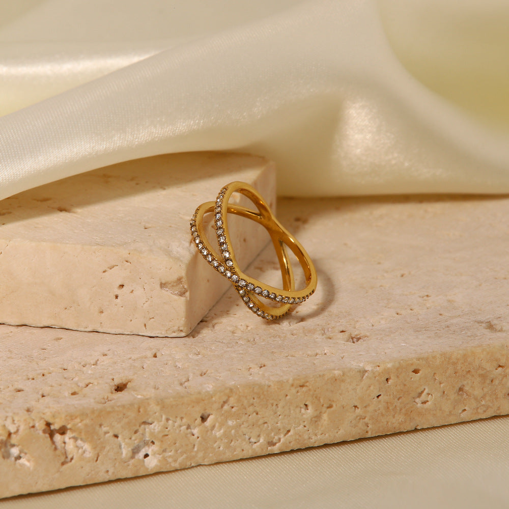 ✝️ Anillo Cruz Nia Oro y Diamante ✨