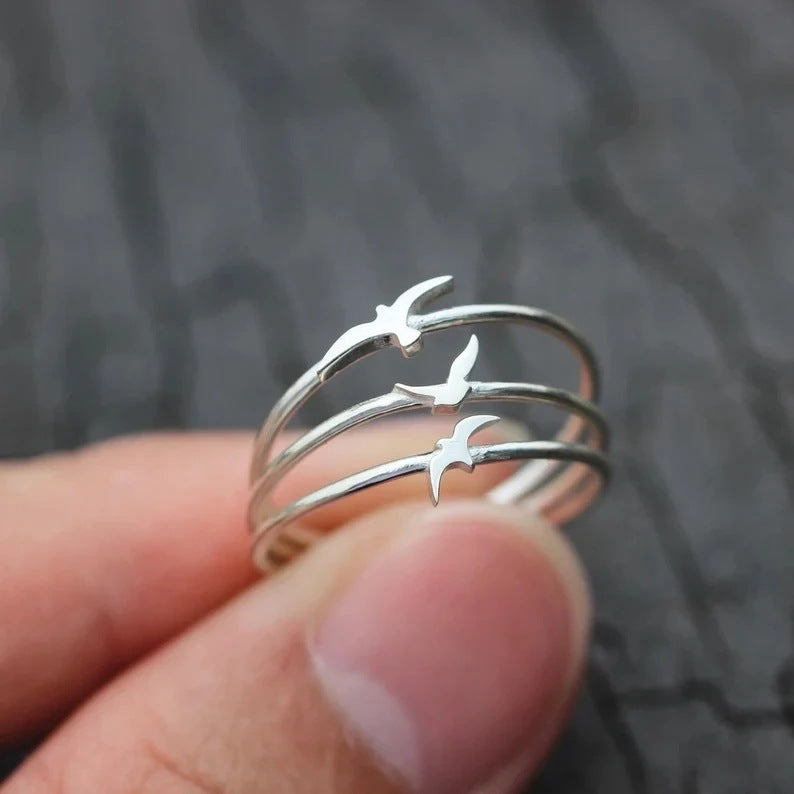 🦅 Set de 3 Anillos Minimalistas Gaviota Estilo Europeo y Americano ✨