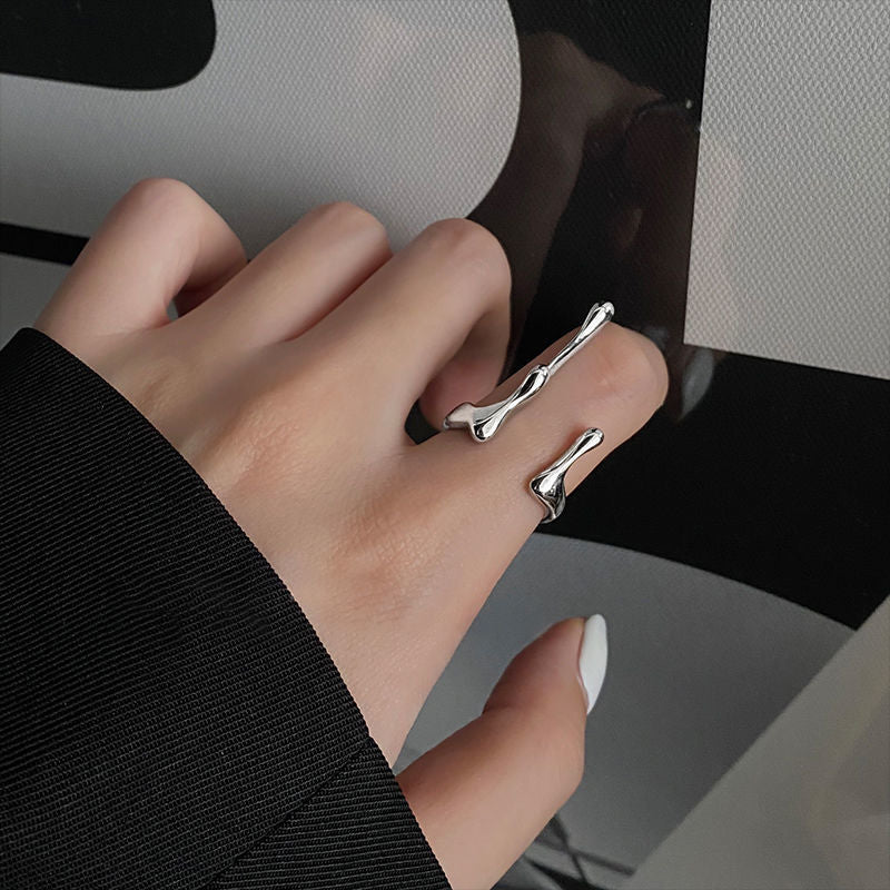 Anillo de Boca Abierta Diseño Lava Líquida Irregular para Mujer