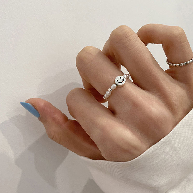😊 Anillo Elástico de Plata de Ley Carita Sonriente ✨