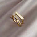 Anillo Geométrico de Boca Abierta