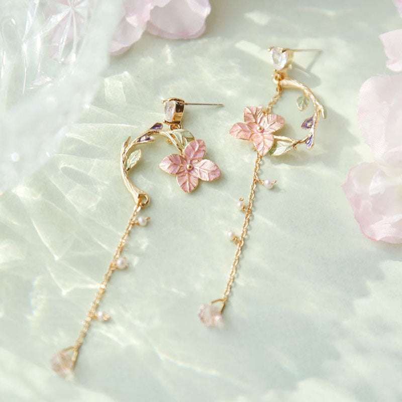 Aretes Largos Delgados con Borla de Flor para Mujeres