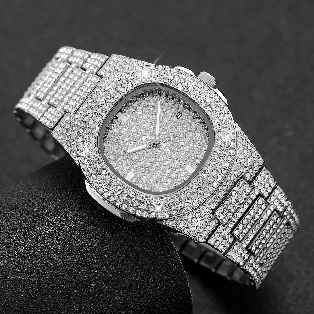 Reloj de Cuarzo Yolako — Correa de Acero Inoxidable