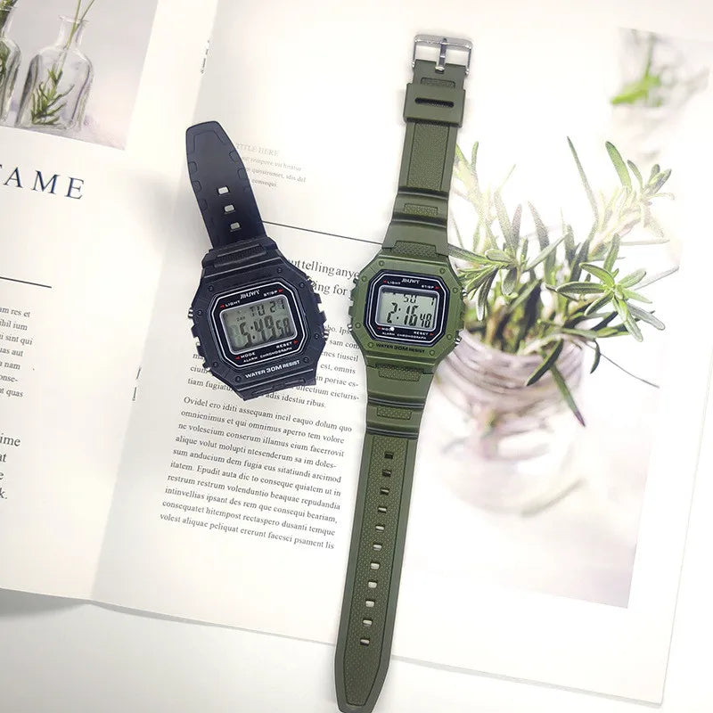 Reloj Digital TINUORA TMC212 — Diseño Rectangular Moderno