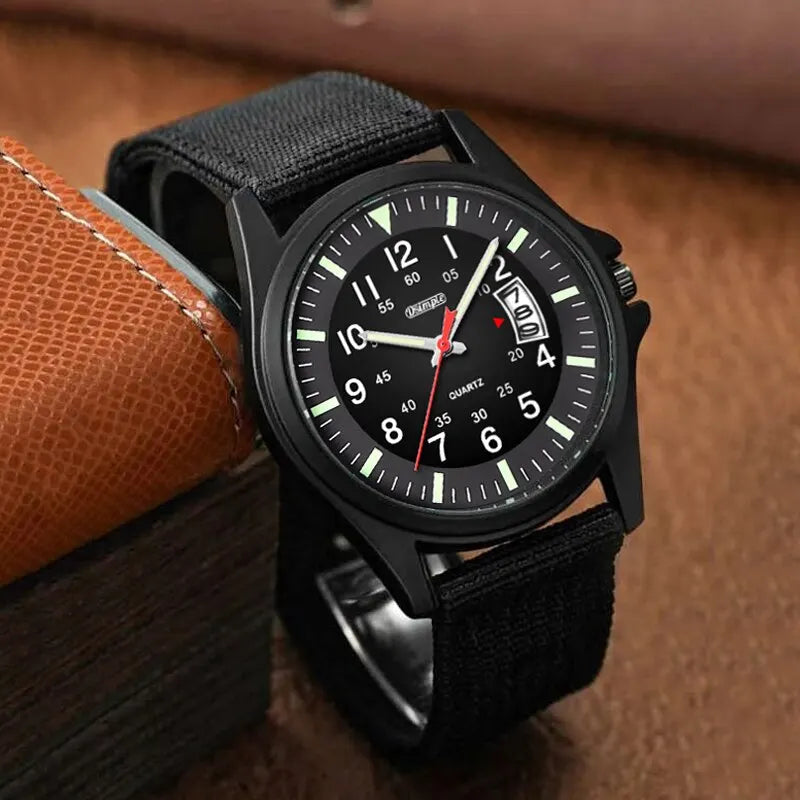 Reloj de Cuarzo DSIMPLE AM87113 — Diseño Casual con Correa de Nylon