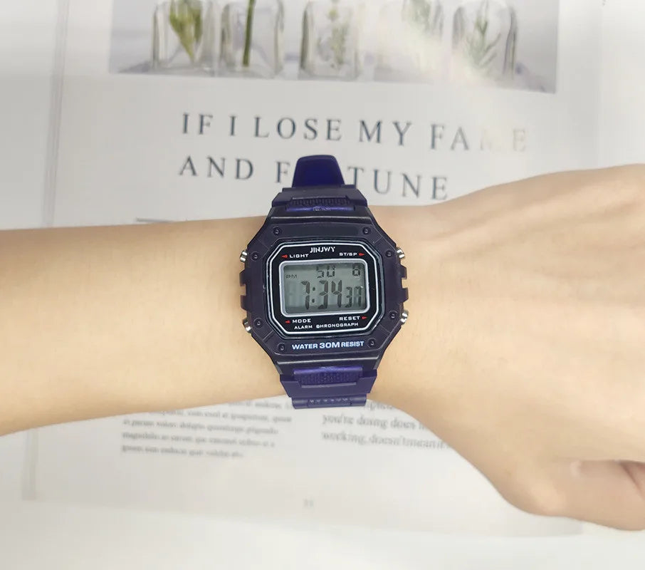 Reloj Digital TINUORA TMC212 — Diseño Rectangular Moderno