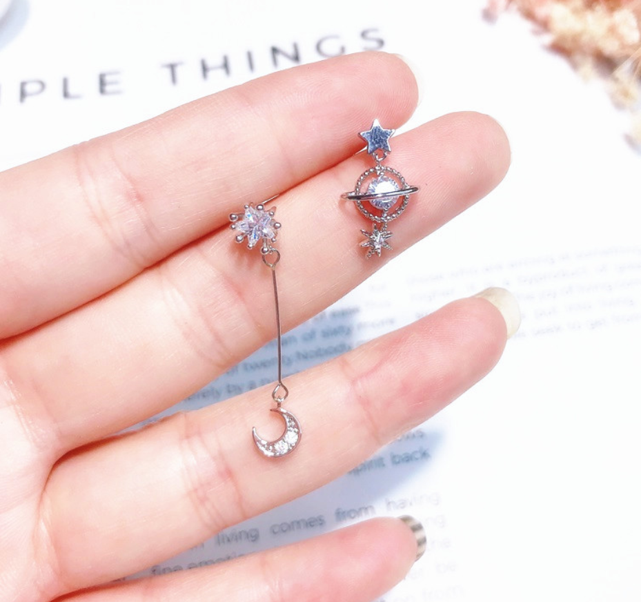 🌙 Pendientes Asimétricos de Estrella y Luna ✨