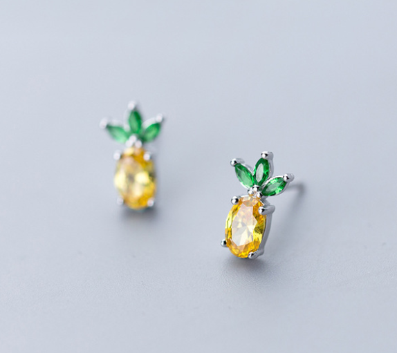 Aretes de Piña en Plata S925 con Diseño Encantador