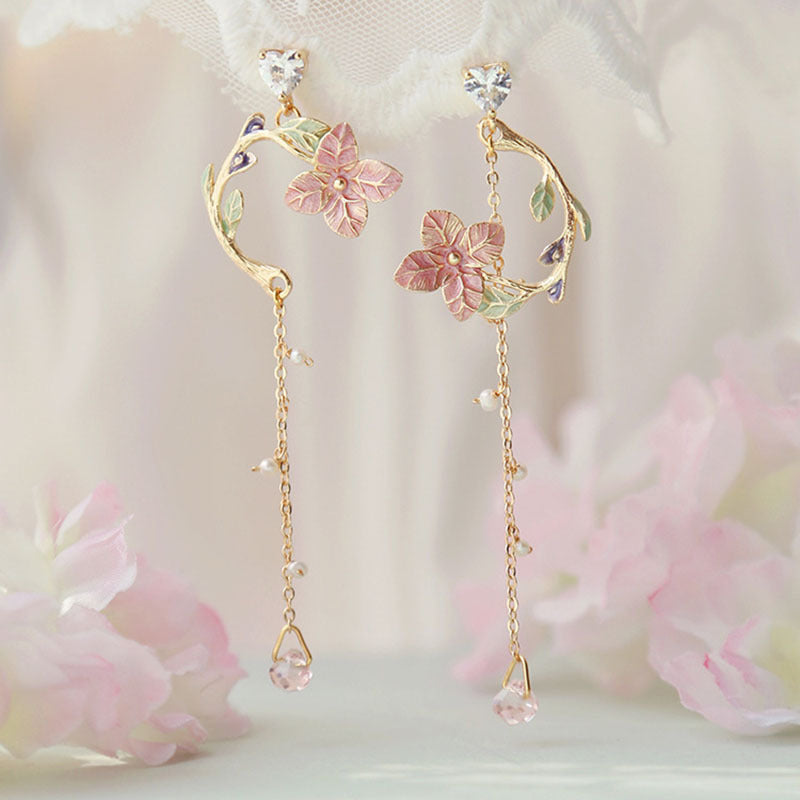 Aretes Largos Delgados con Borla de Flor para Mujeres