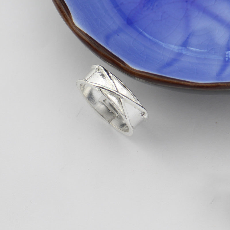 Anillo Geométrico Retro de Latón "Tiempo y Espacio"