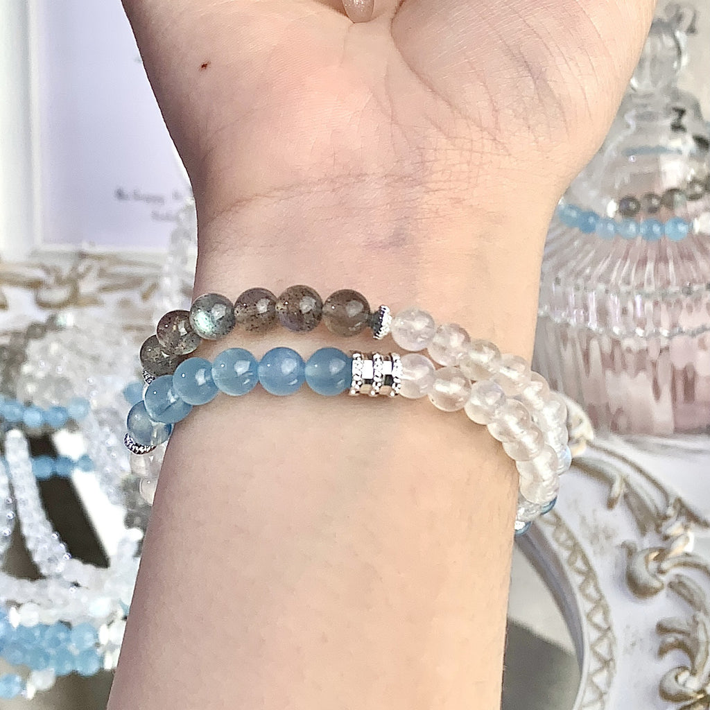 Pulsera Multienvoltura con Cristal Aguamarina y Luz de Luna