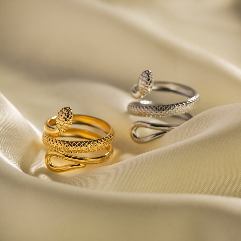 Anillo Hueco Serpentina de Acero Inoxidable Texturizado