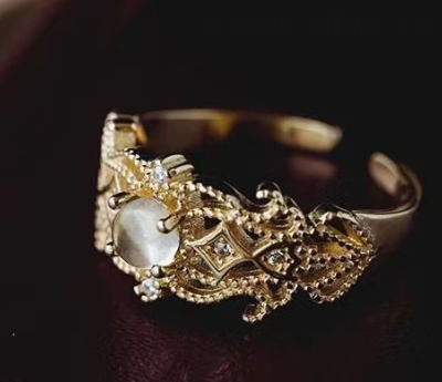 Anillo Ajustable para Mujer con Incrustaciones de Cristal Blanco