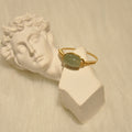 Anillo de Jade Natural de Diseño Original con Baño de Oro de 14K
