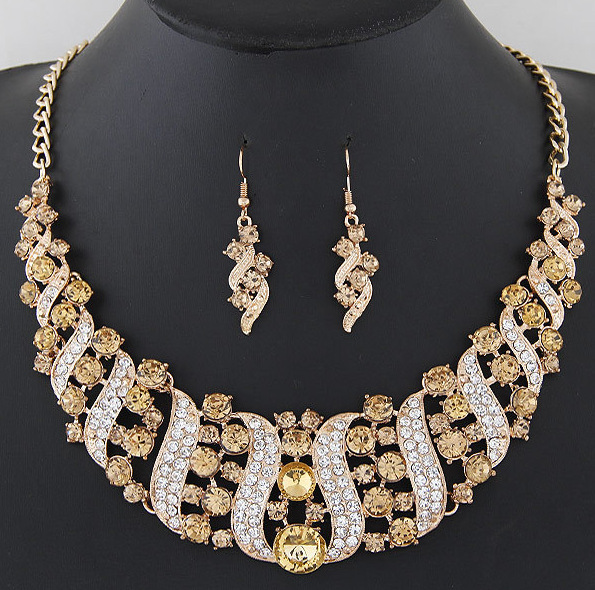 Conjunto de Collar y Pendientes con Cristales para Mujer