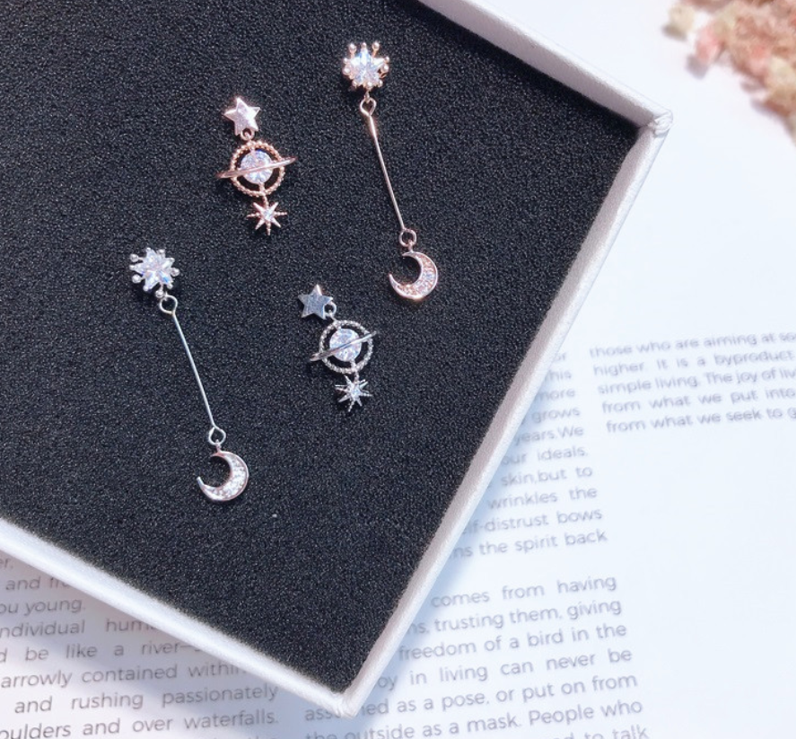 🌙 Pendientes Asimétricos de Estrella y Luna ✨