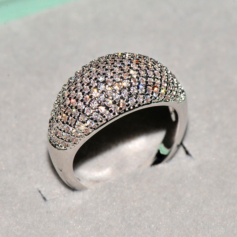 Anillo Lujoso Estrellado con Circonita de Estrás Completo