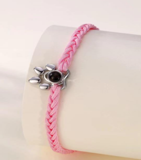 Pulsera de Proyección de Garra de Perro con Foto Grabada