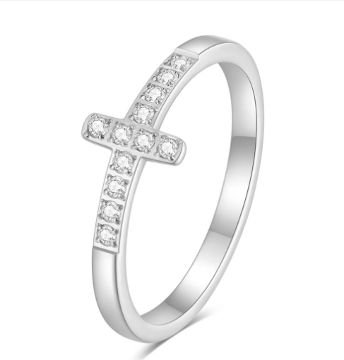 Anillo de Cruz en Acero Titanio 304 con Diamante